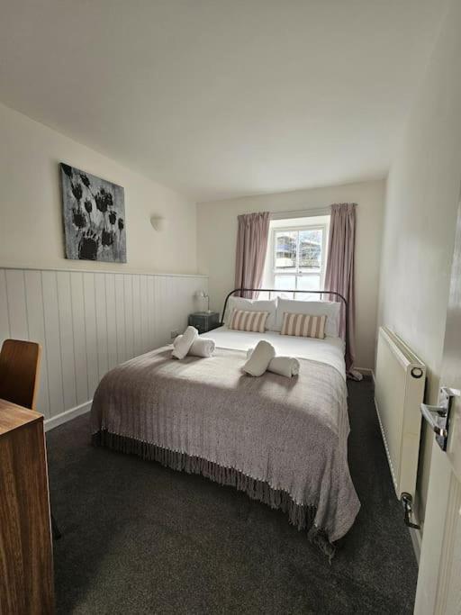 Beautiful And Bright !! Town/Harbour Apartment #1 Penzance Exterior foto