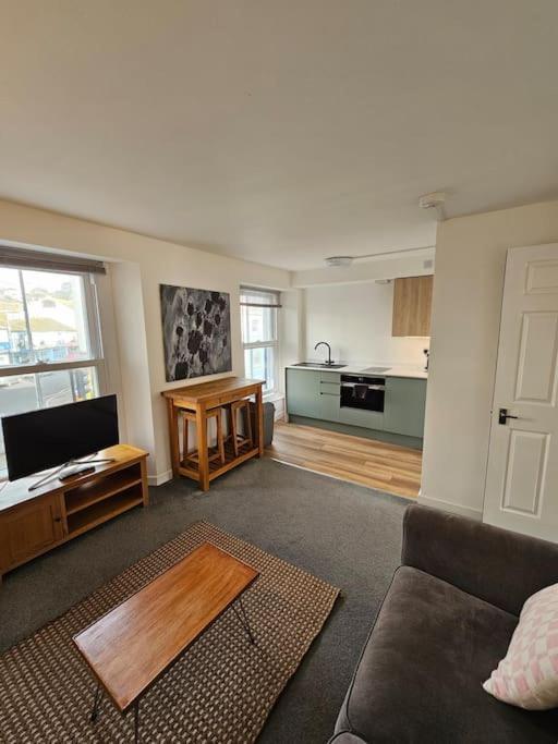 Beautiful And Bright !! Town/Harbour Apartment #1 Penzance Exterior foto
